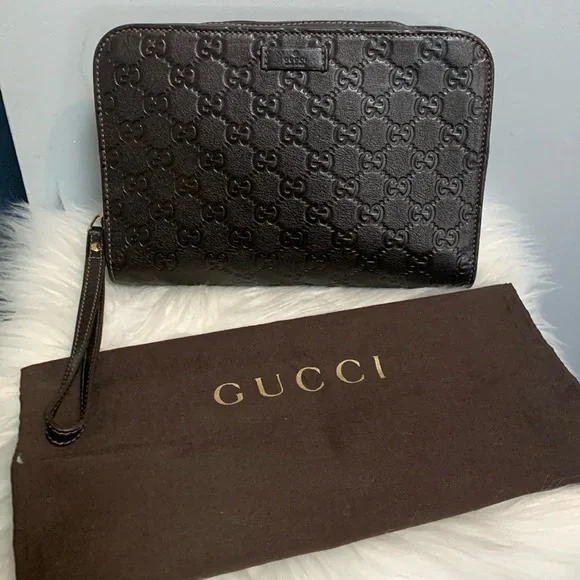 ❌SOLD❌Authentic Gucci all brown leather large clutch / wristlet w dustbag - Picture 1 of 17